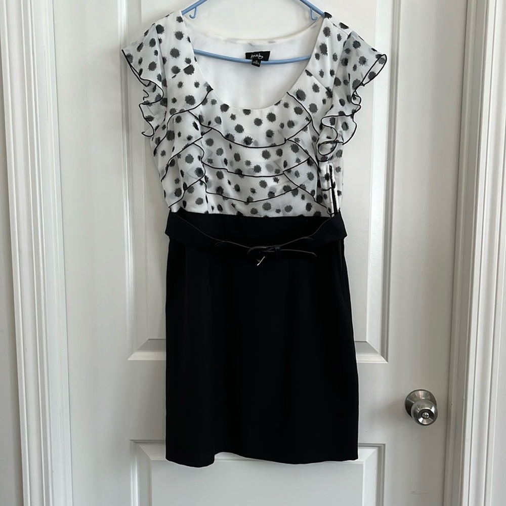 By & By sheer ruffled polka dot belted dress size 15